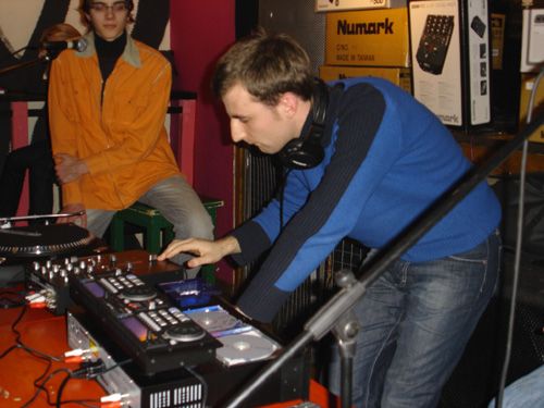 DJ Zverev -  -.    DJ-.     NUMARK.     -