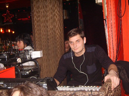 DJ Tash -   DJ. Scratch. DJ     (   Vestax)     -